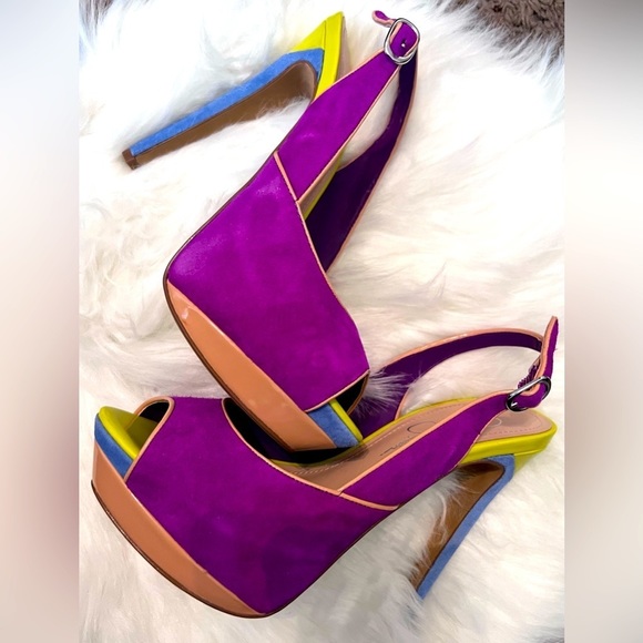 JESSICA Simpson Shavon Heels - Picture 3 of 7